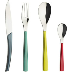 Cutlery set for 24 place settings serrated