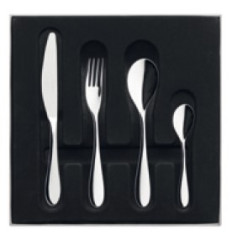 Cutlery set for 24 place settings serrated round blade